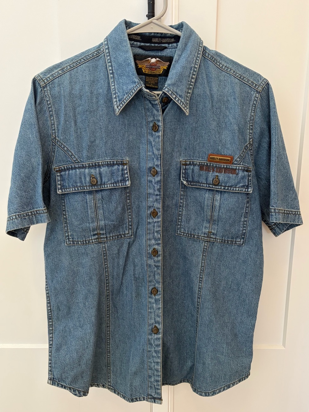 Harley Davidson Women’s Denim Collared Shirt Button Up Logo Pockets Large